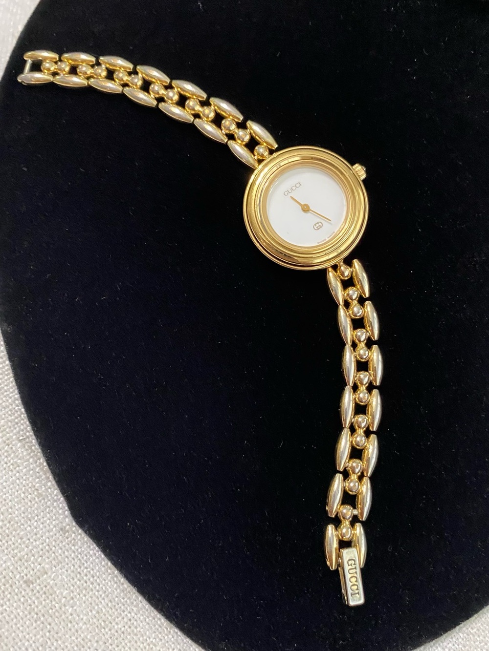 Gucci Bracelet Bangle Watch Interchangeable Bezel Goldtone Vintage 11/12